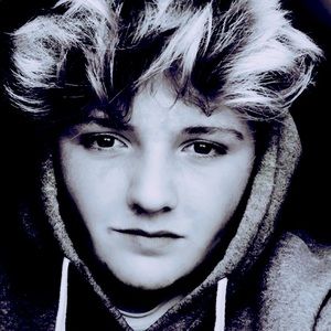 Meet your Posher, Emilie